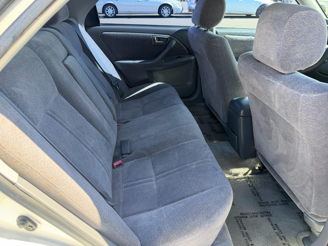 Toyota Camry CE 1999