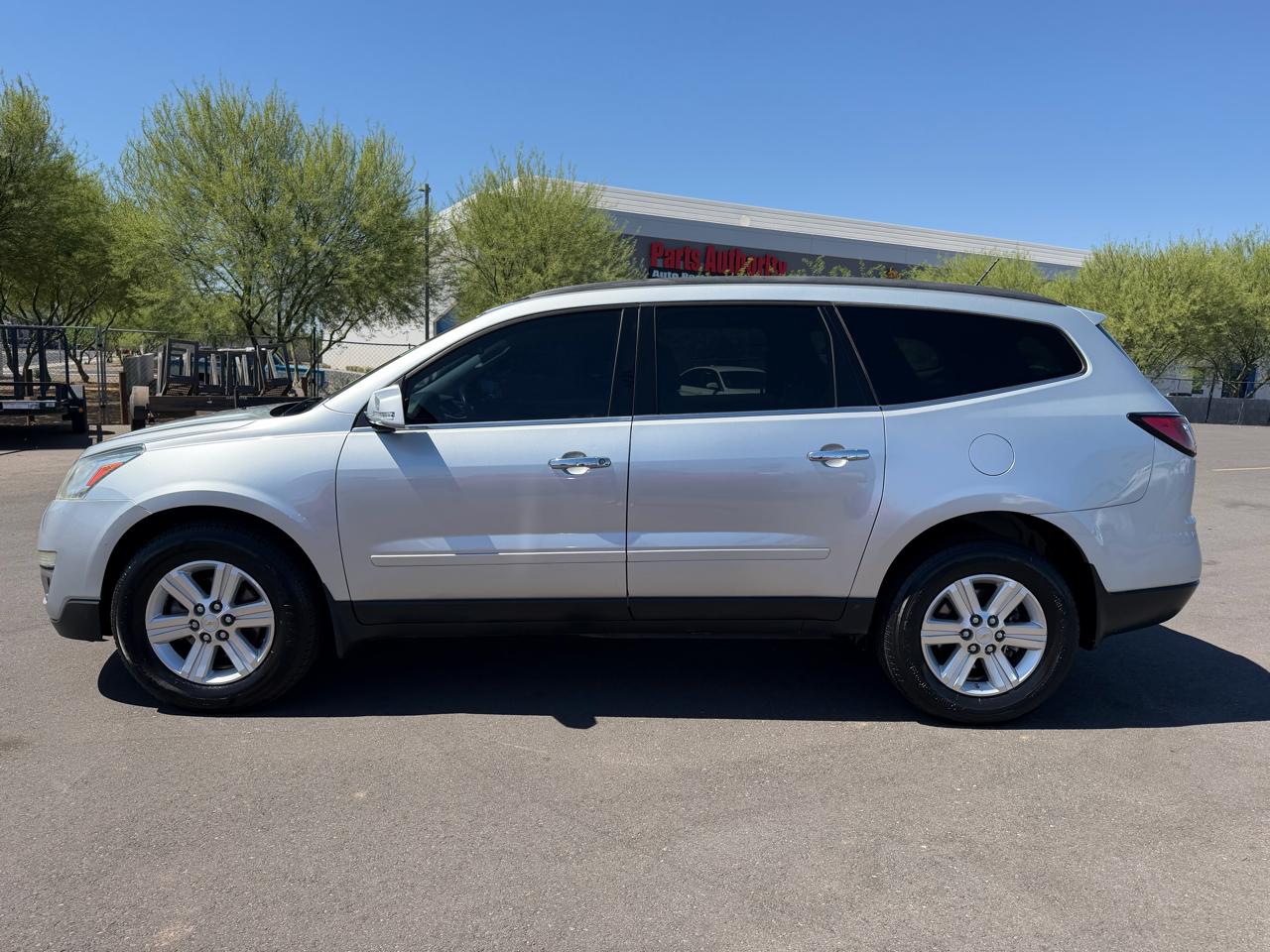 Chevrolet Traverse 2LT FWD 2014