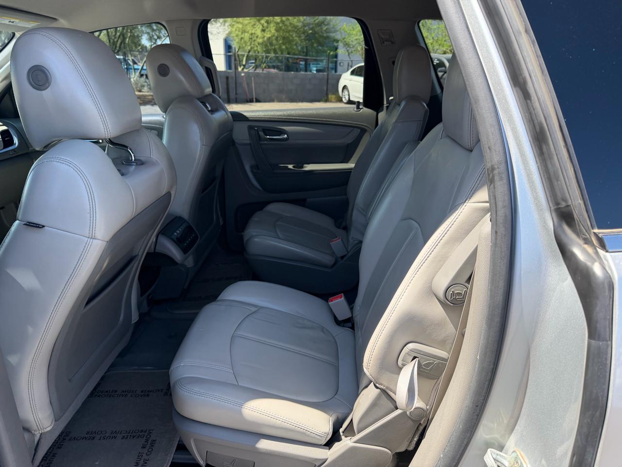 Chevrolet Traverse 2LT FWD 2014