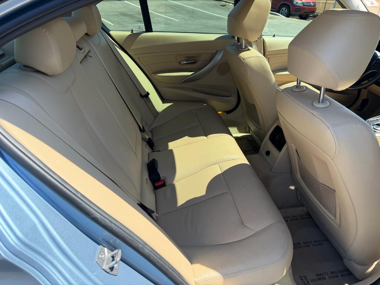 BMW 3-Series 328i Sedan 2013