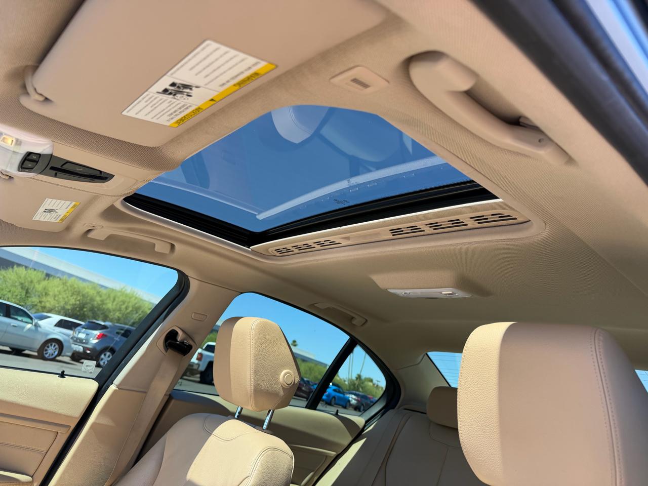 BMW 3-Series 328i Sedan 2013
