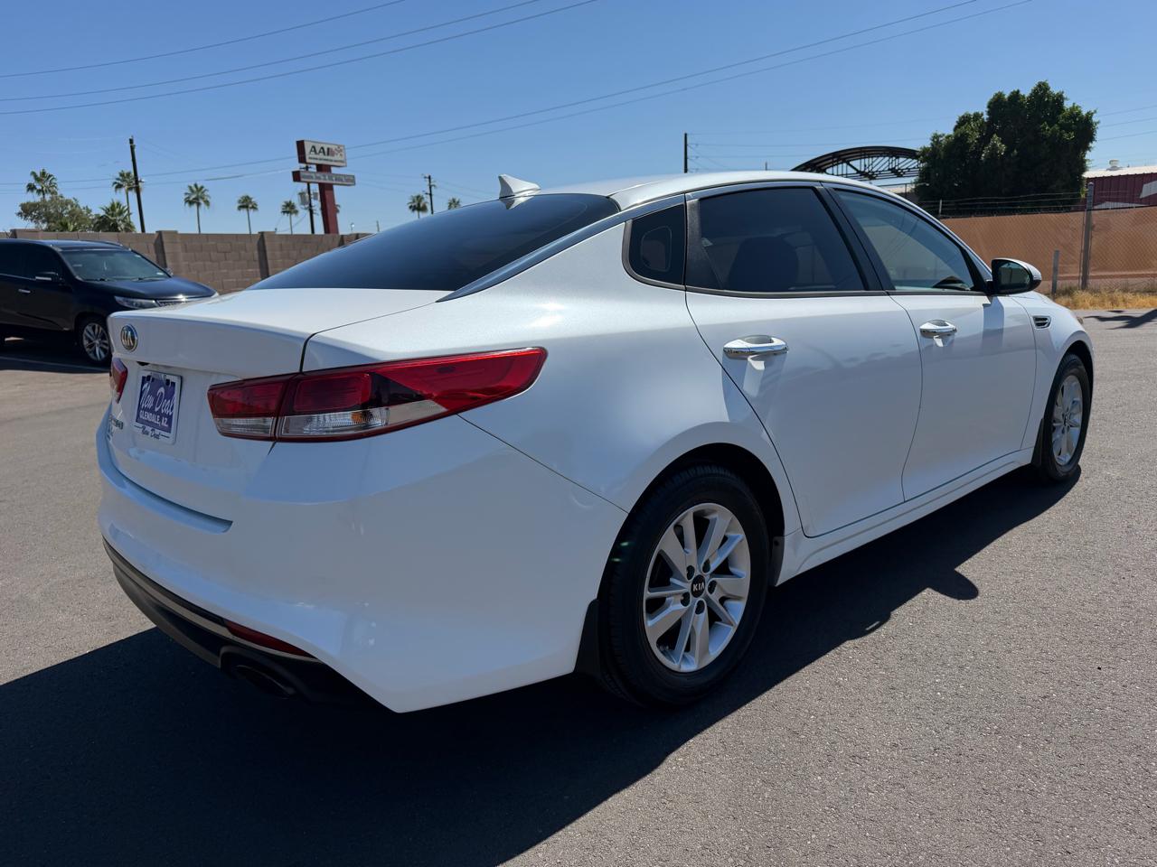 Kia Optima LX 2016