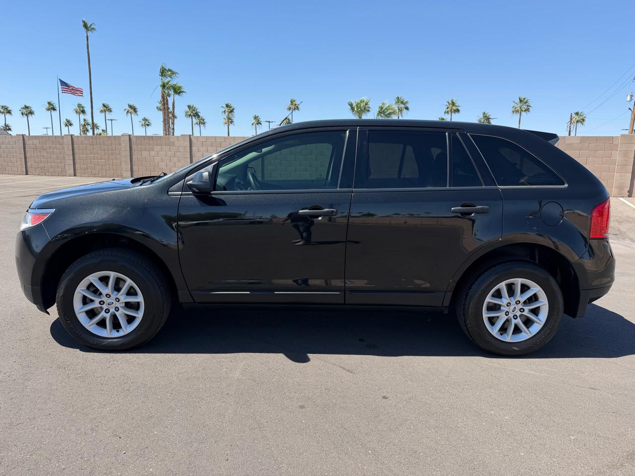 Ford Edge SE FWD 2014