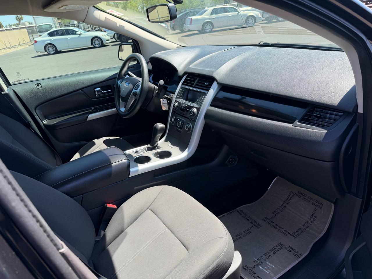 Ford Edge SE FWD 2014
