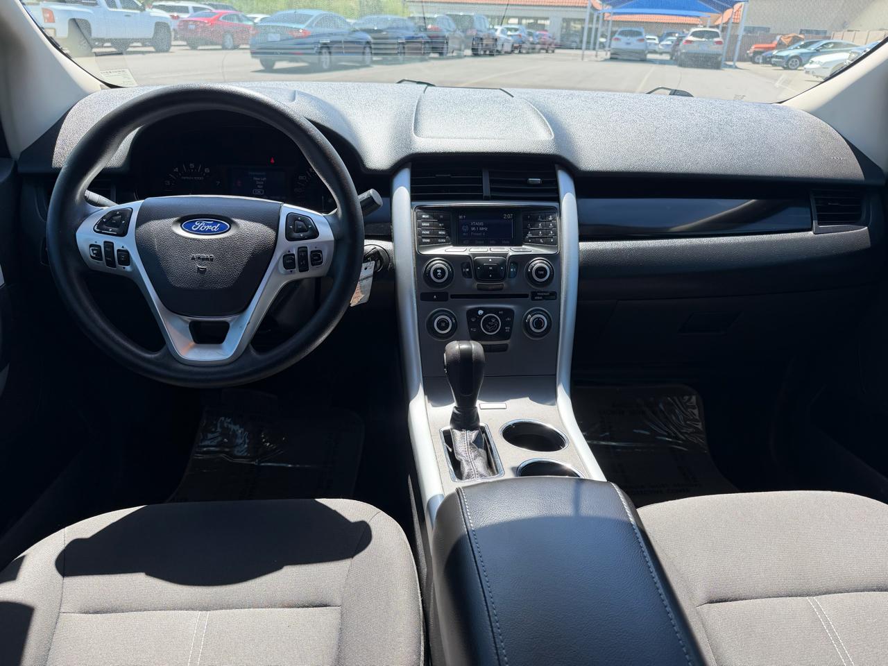 Ford Edge SE FWD 2014
