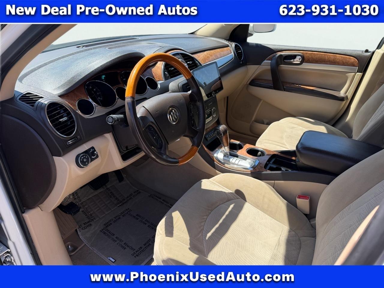 Buick Enclave Base FWD 2012