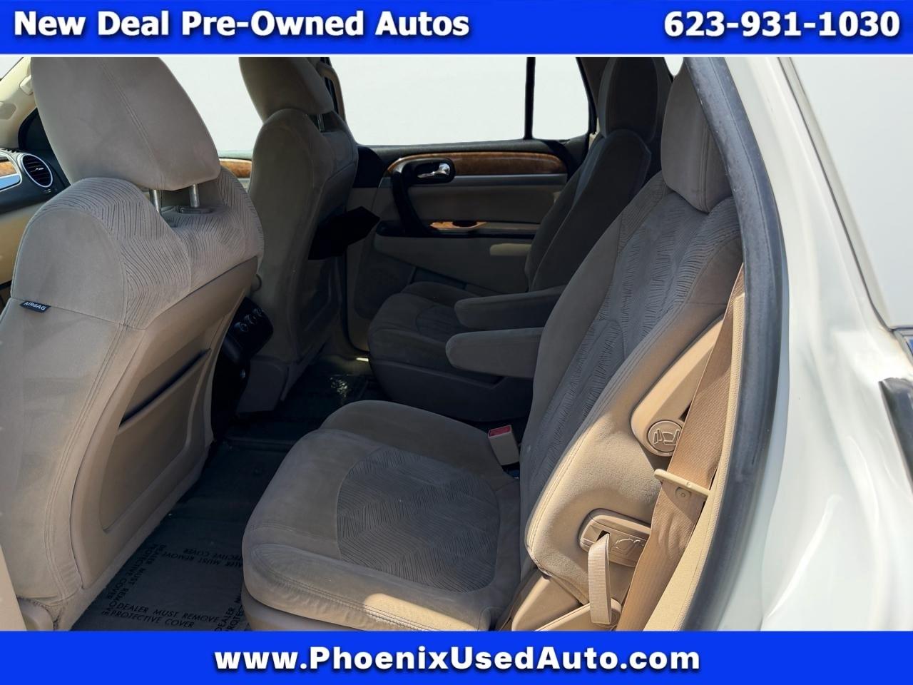 Buick Enclave Base FWD 2012