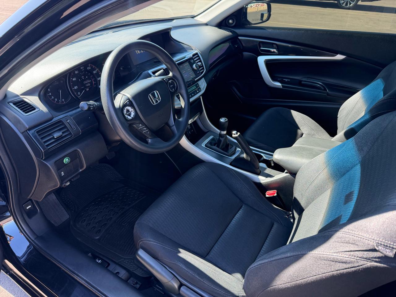 Honda Accord EX Coupe 6-Spd MT 2013