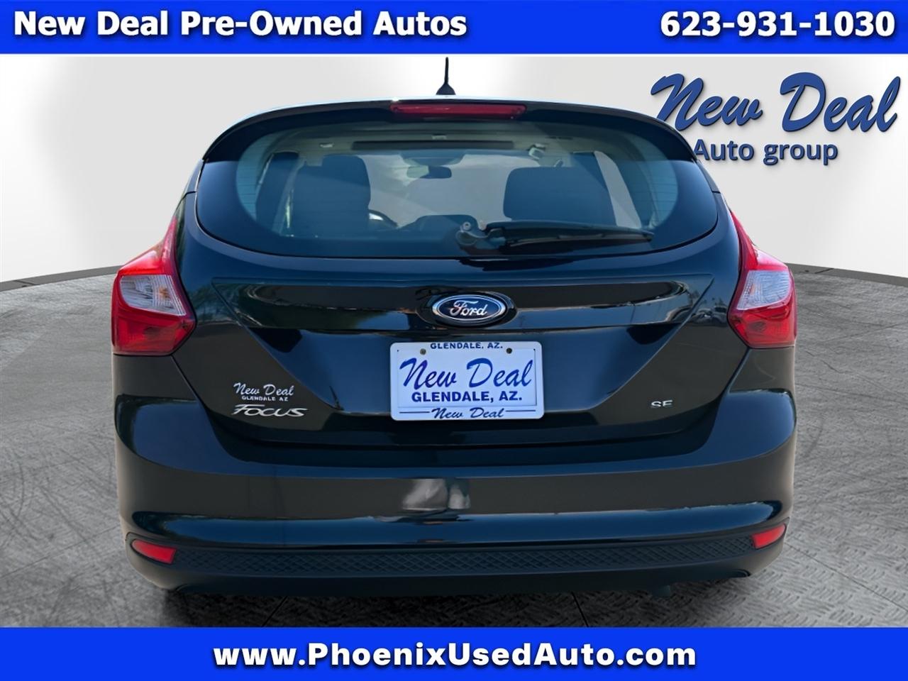 Ford Focus SE 2012