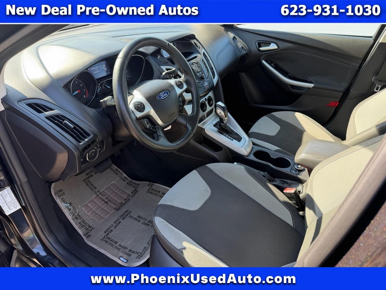 Ford Focus SE 2012