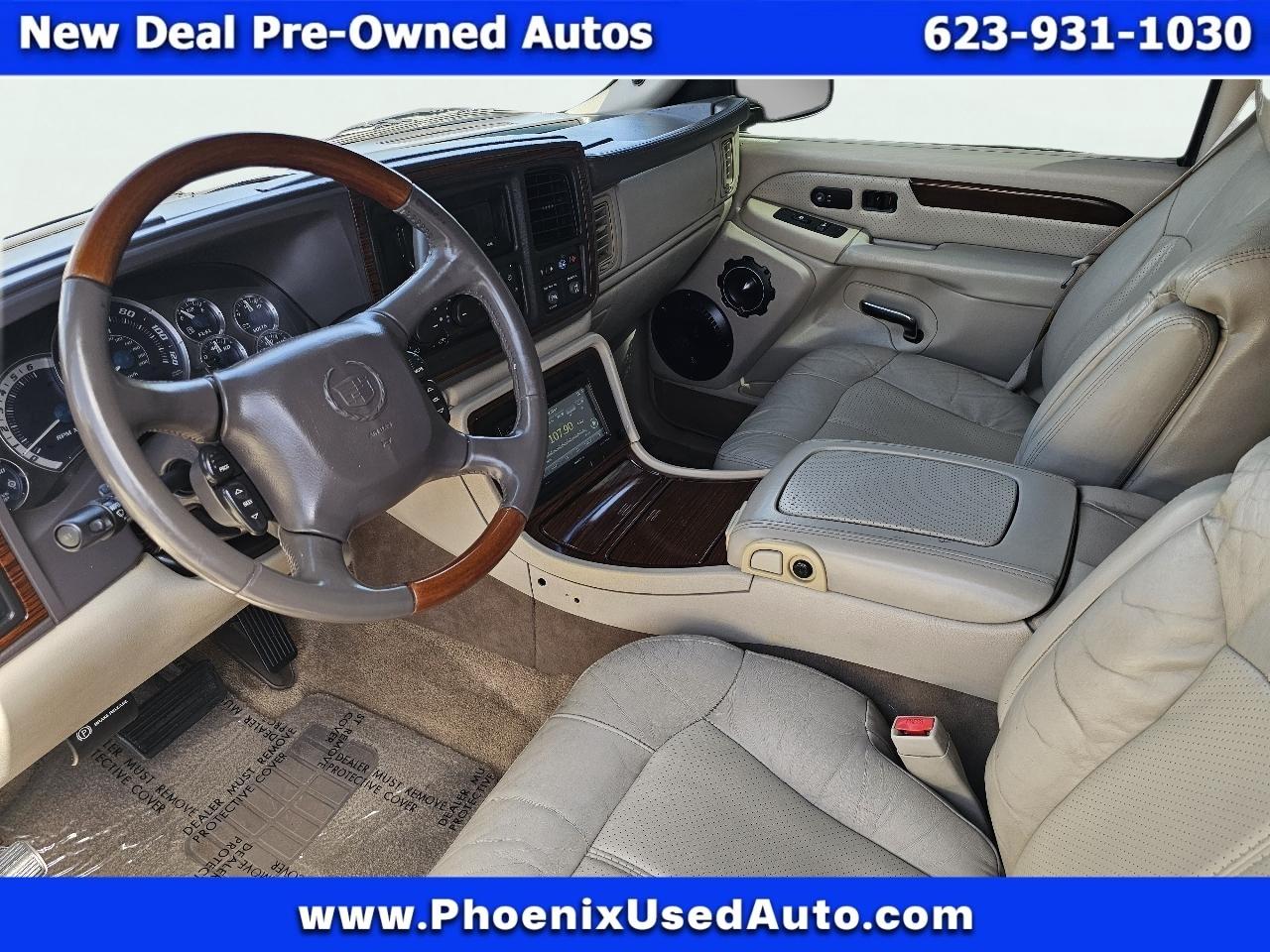 Cadillac Escalade EXT Sport Utility Truck 2002