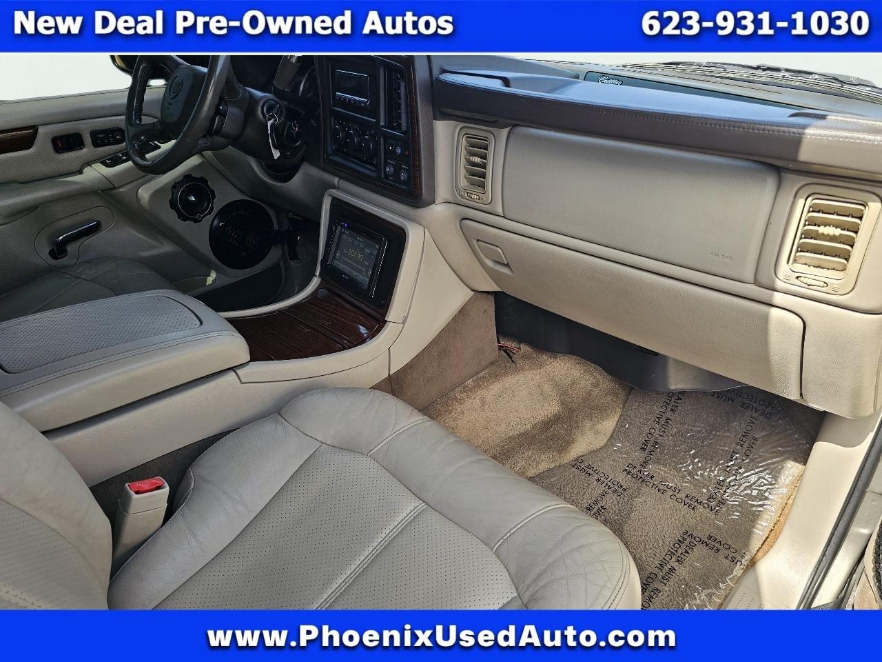 Cadillac Escalade EXT Sport Utility Truck 2002