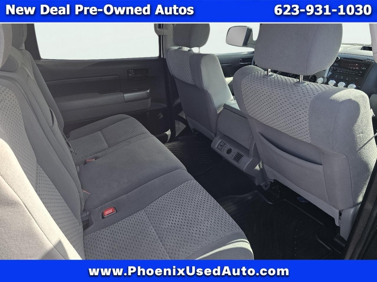 Toyota Tundra Base 2013