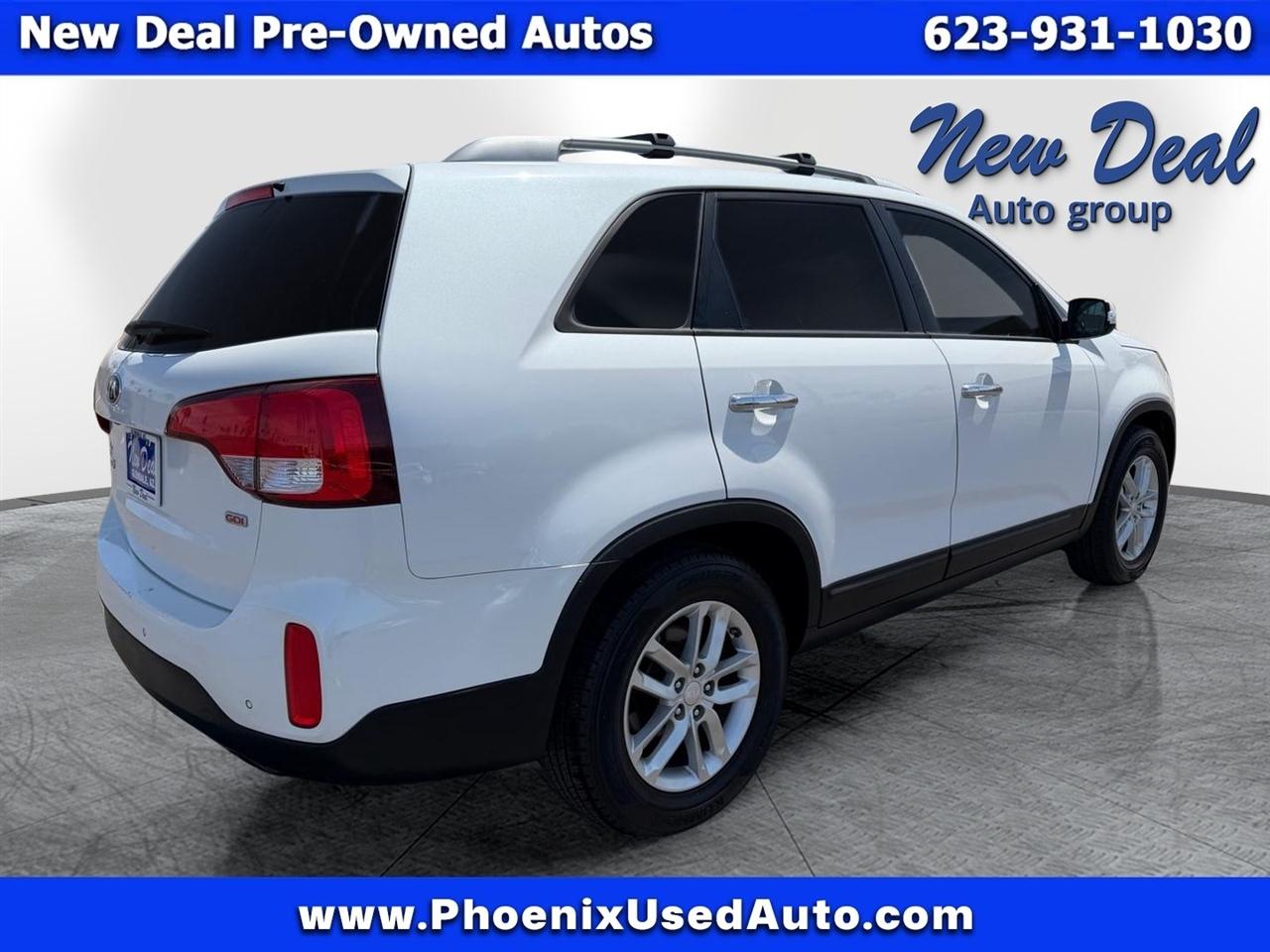 Kia Sorento LX 2WD 2014