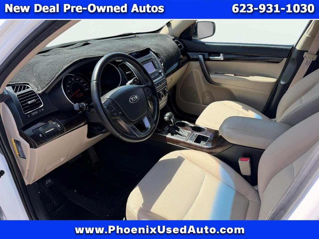 Kia Sorento LX 2WD 2014