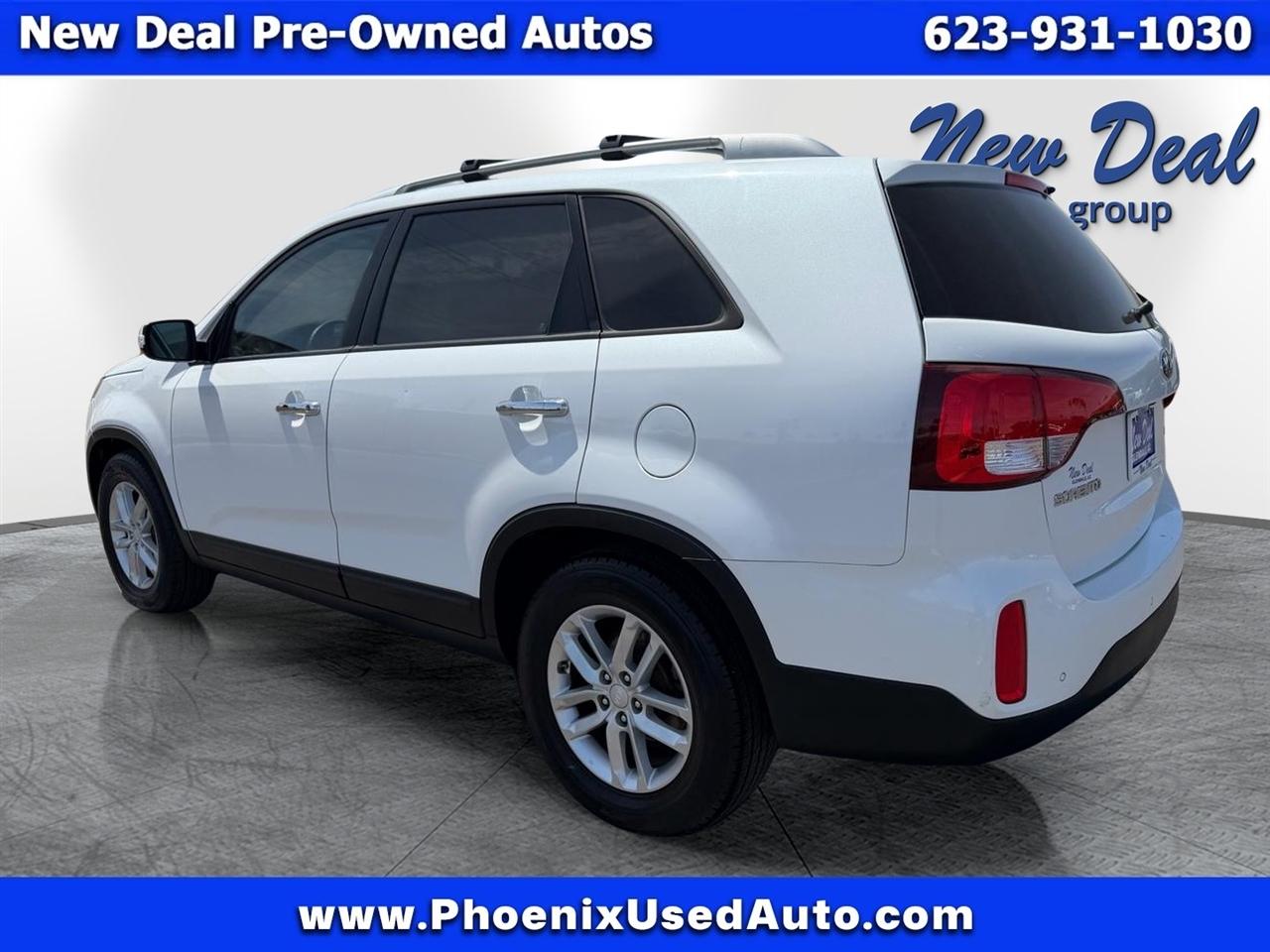 Kia Sorento LX 2WD 2014