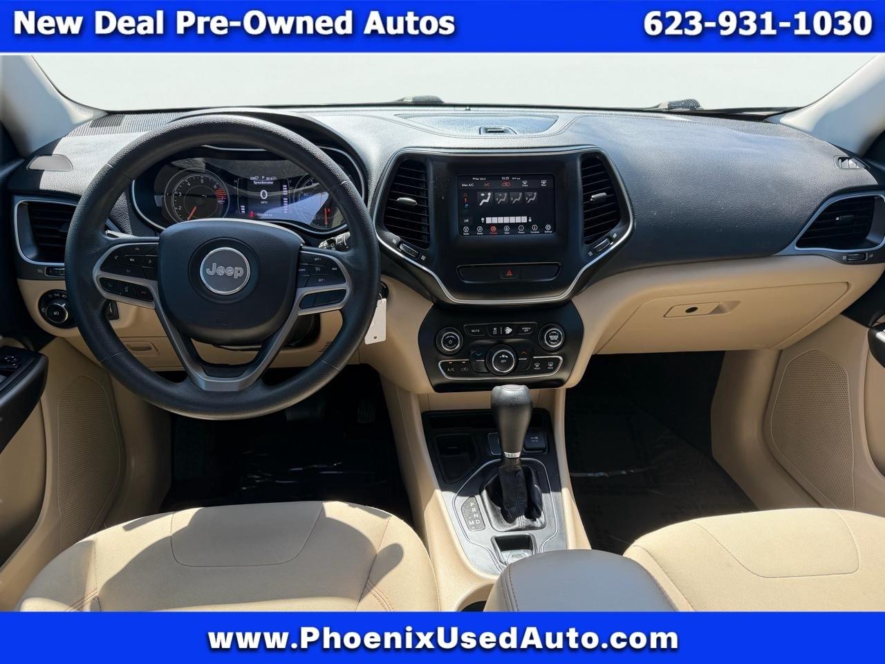 Jeep Cherokee Latitude FWD 2019
