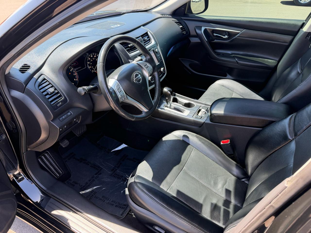 Nissan Altima 2.5 SR 2016