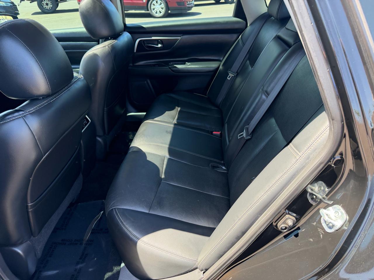 Nissan Altima 2.5 SR 2016