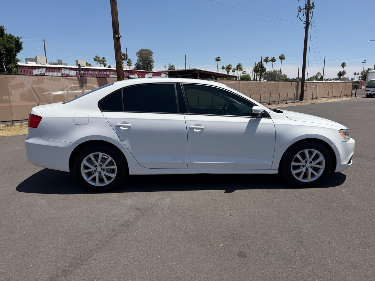 Volkswagen Jetta SE PZEV 2011
