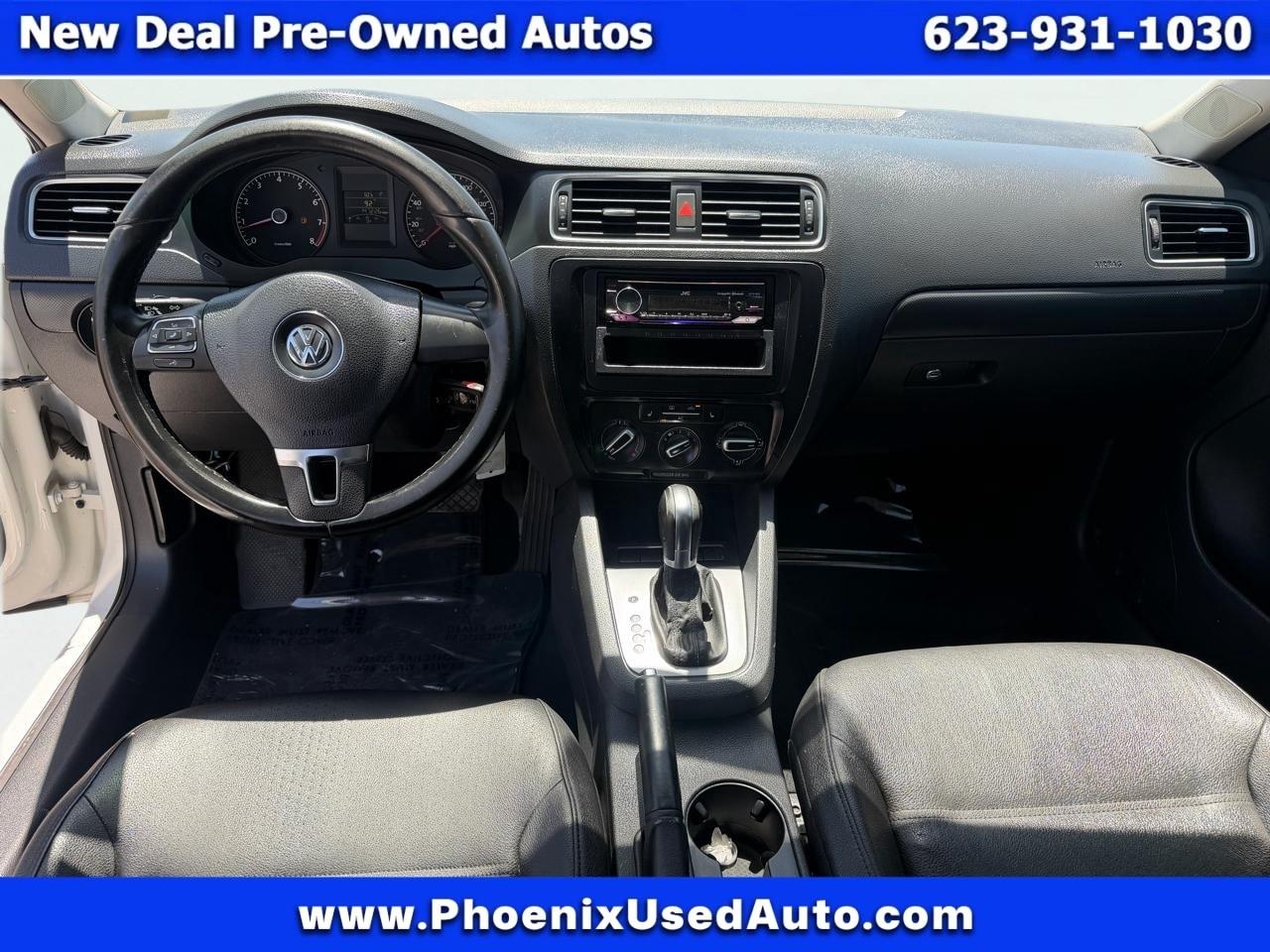Volkswagen Jetta SE PZEV 2011