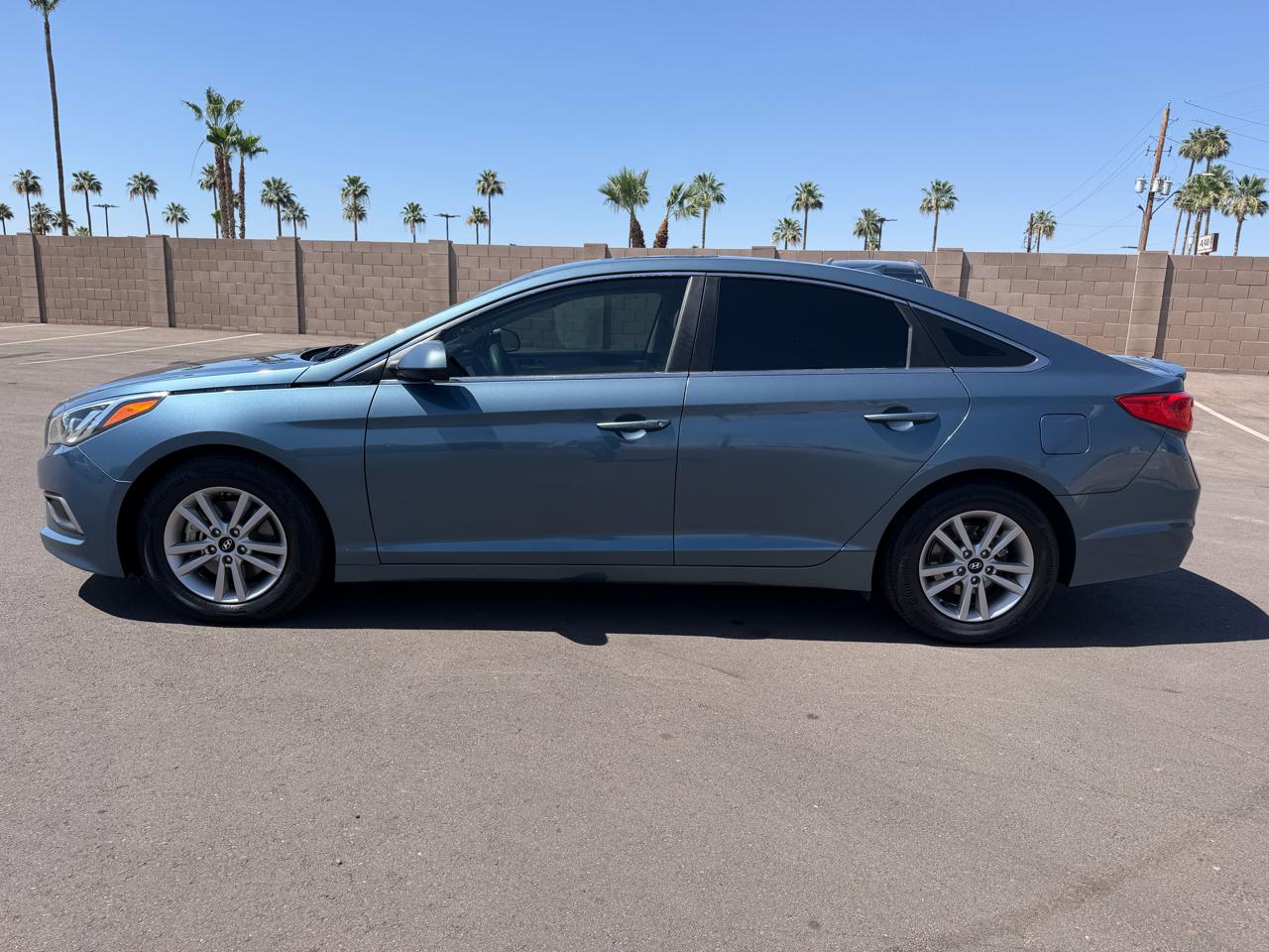 Hyundai Sonata SE 2016