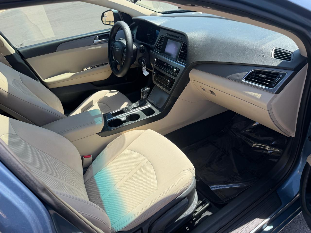 Hyundai Sonata SE 2016