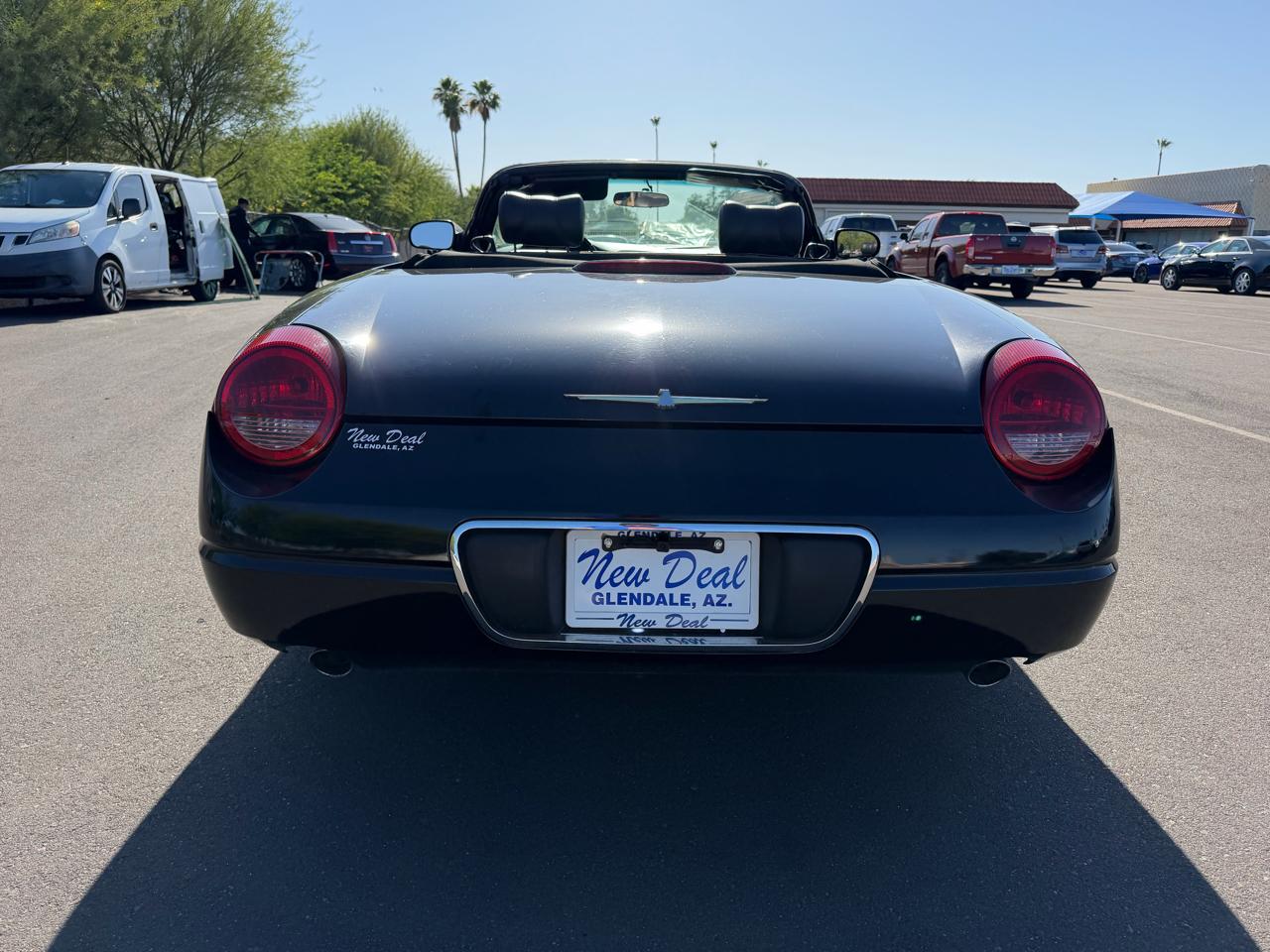 Ford Thunderbird Deluxe 2002