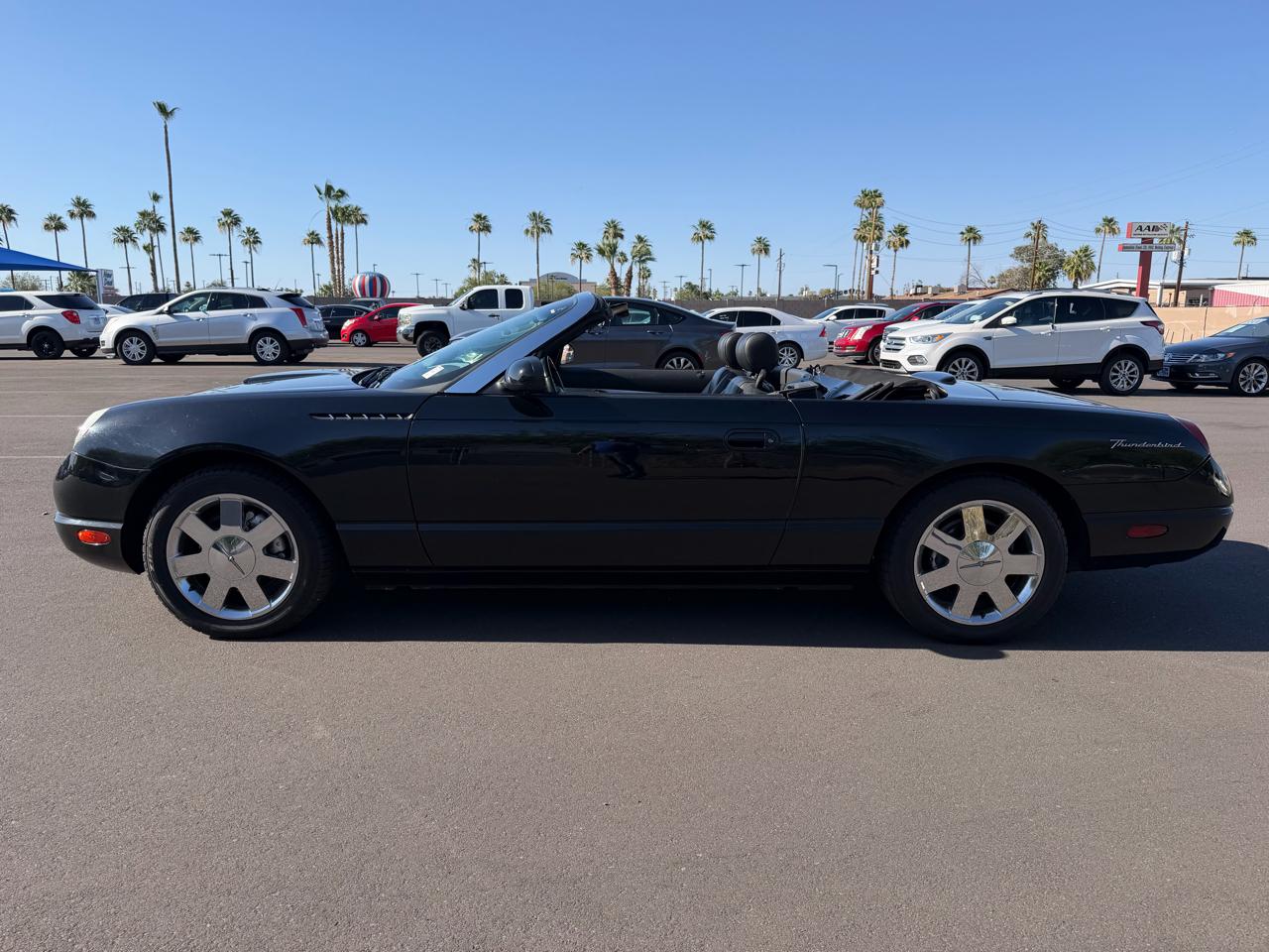 Ford Thunderbird Deluxe 2002