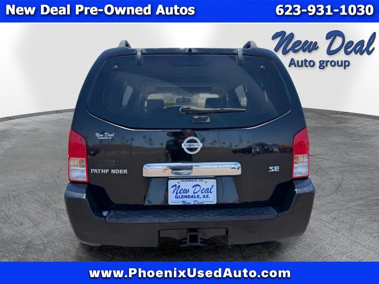 Nissan Pathfinder LE 2WD 2006