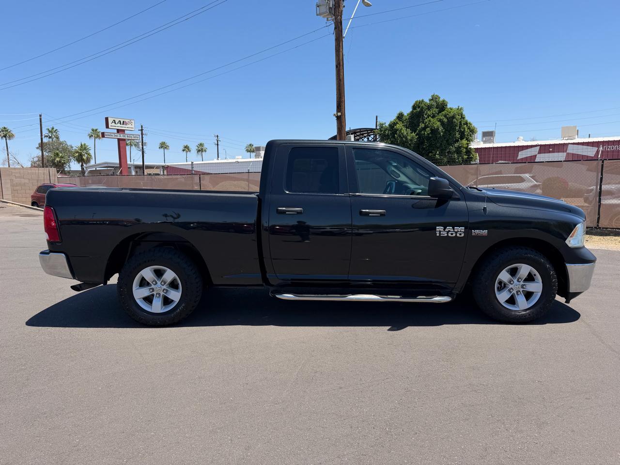 RAM 1500 2WD Crew Cab 140.5" Tradesman 2016