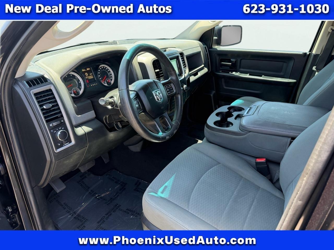 RAM 1500 2WD Crew Cab 140.5" Tradesman 2016