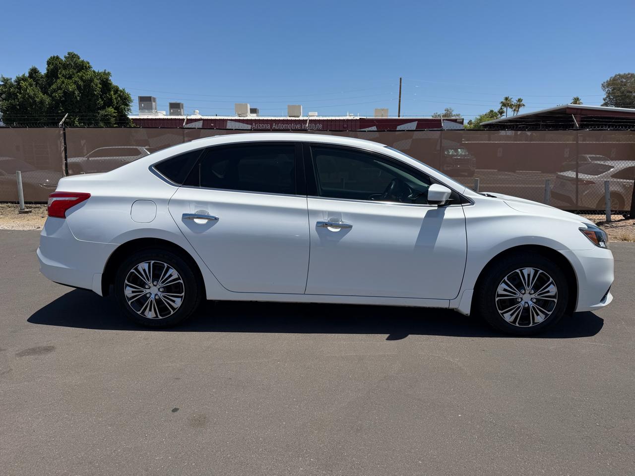 Nissan Sentra FE+ S 2016