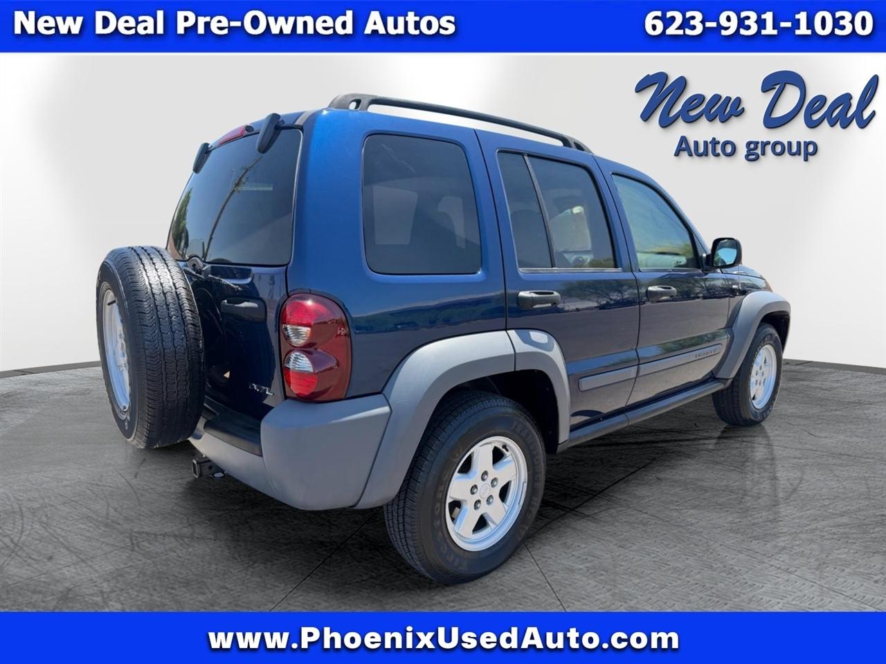 Jeep Liberty Sport 2WD 2005