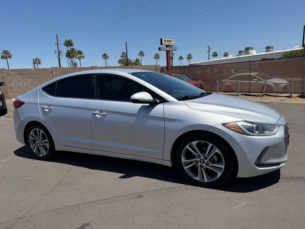 Hyundai Elantra Limited 2018