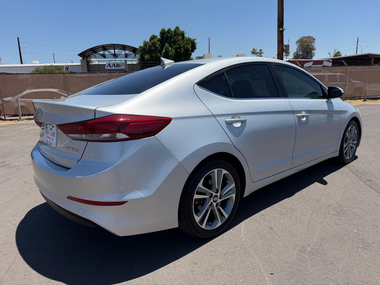 Hyundai Elantra Limited 2018