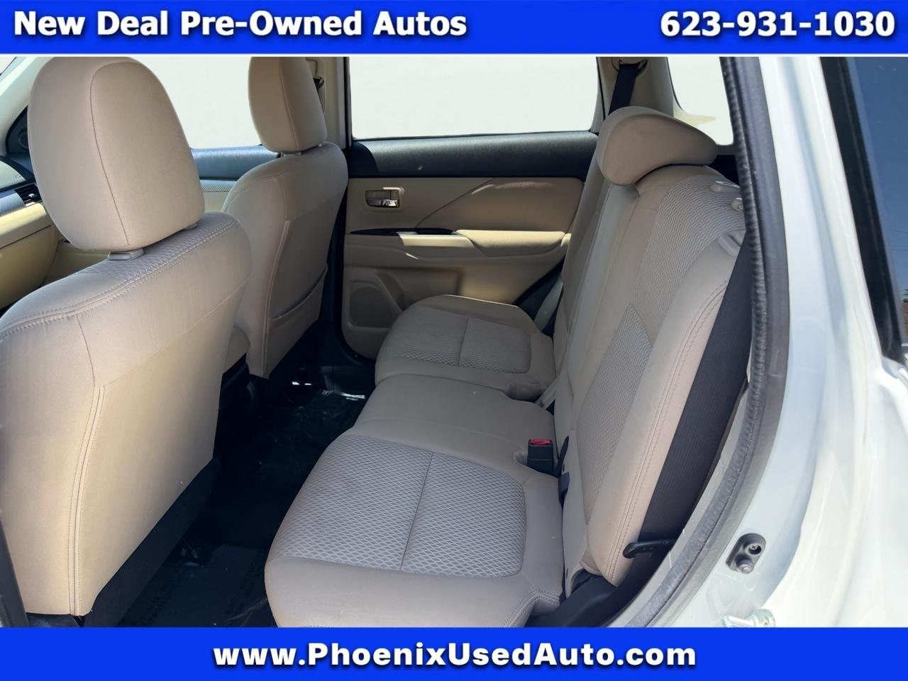 Mitsubishi Outlander SE 2WD 2016