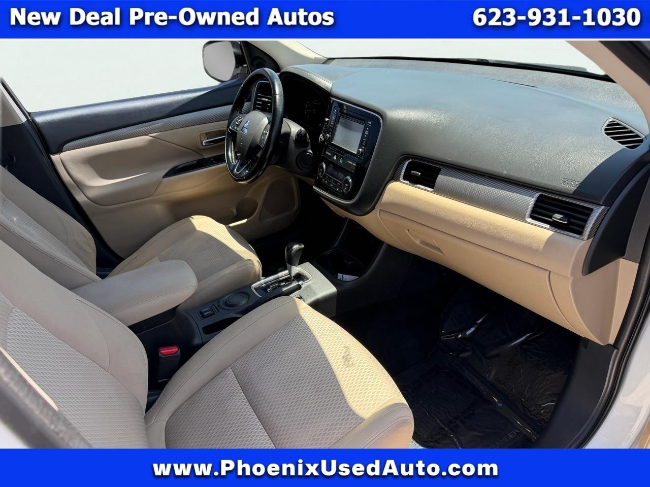 Mitsubishi Outlander SE 2WD 2016
