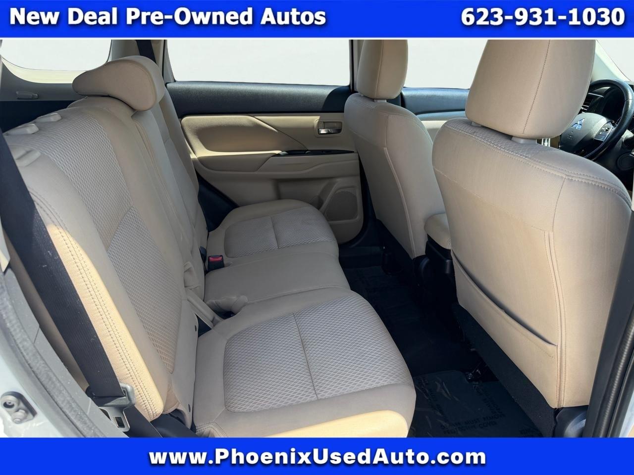 Mitsubishi Outlander SE 2WD 2016