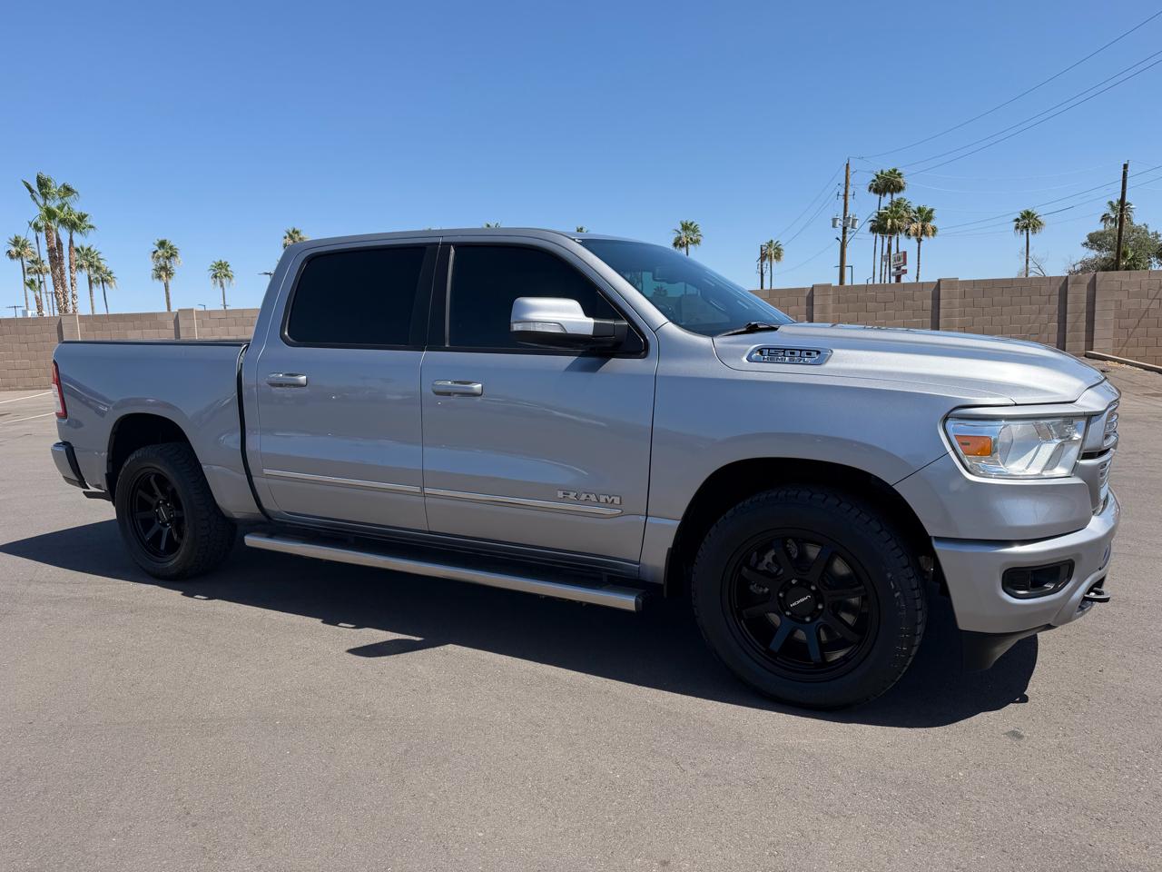 2019 RAM 1500 Big Horn Crew Cab SWB 4WD