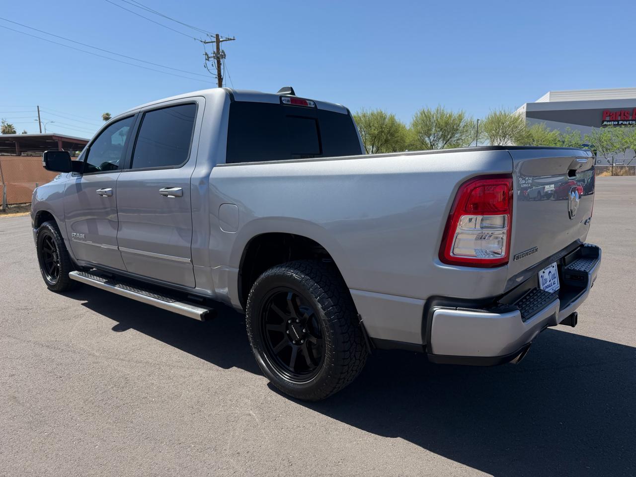 RAM 1500 Big Horn Crew Cab SWB 4WD 2019