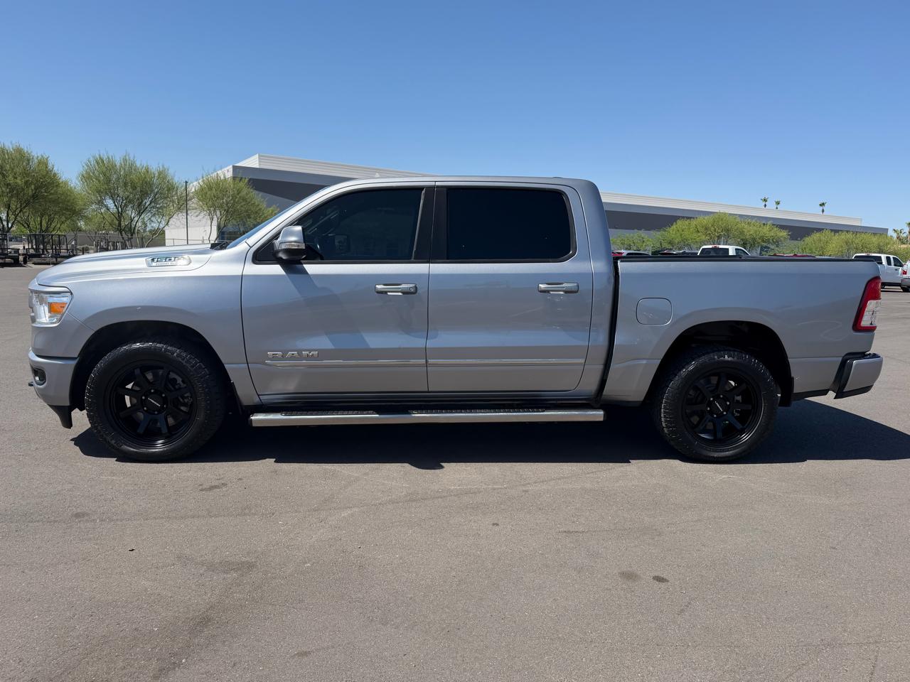 RAM 1500 Big Horn Crew Cab SWB 4WD 2019