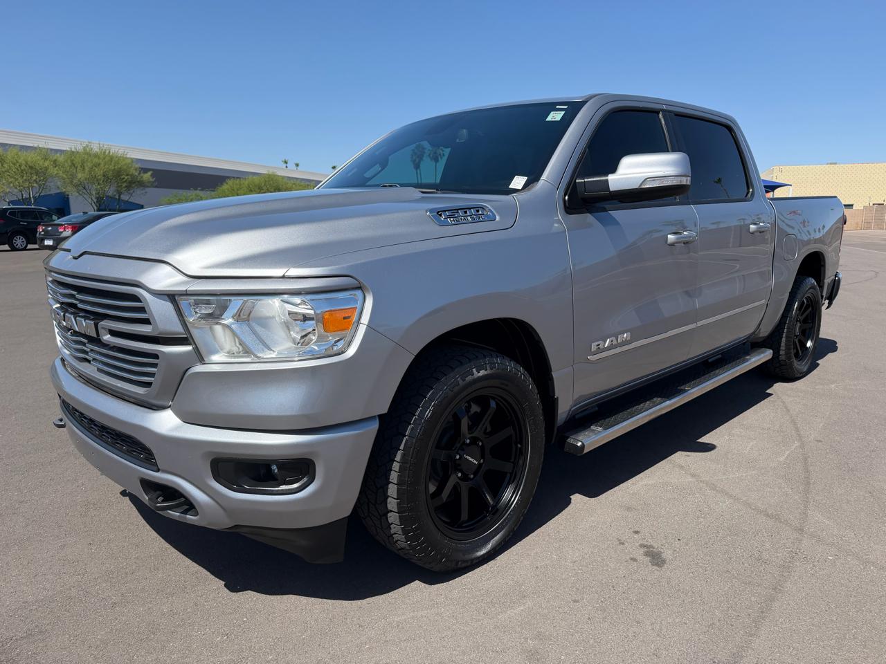 RAM 1500 Big Horn Crew Cab SWB 4WD 2019