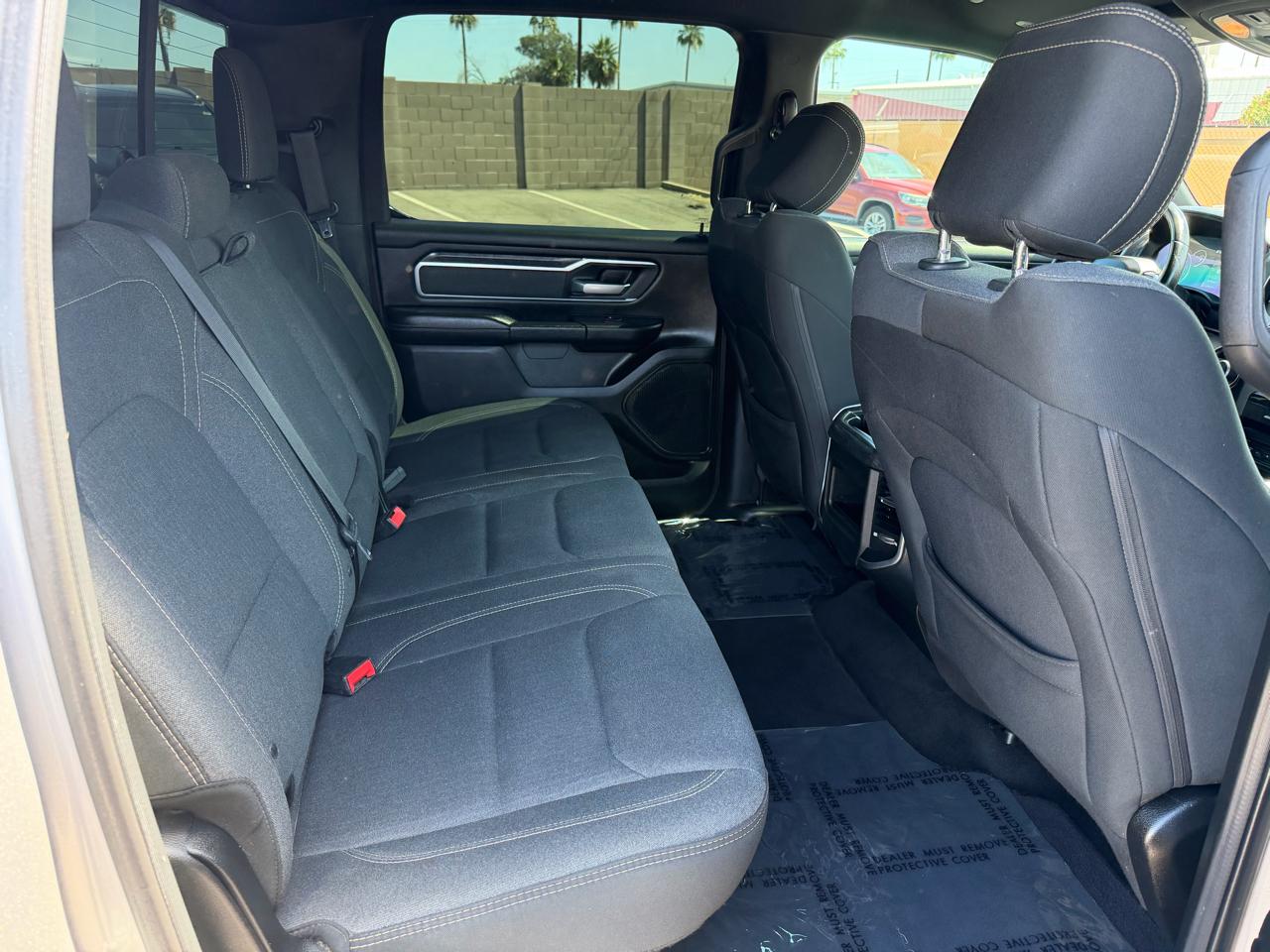 RAM 1500 Big Horn Crew Cab SWB 4WD 2019
