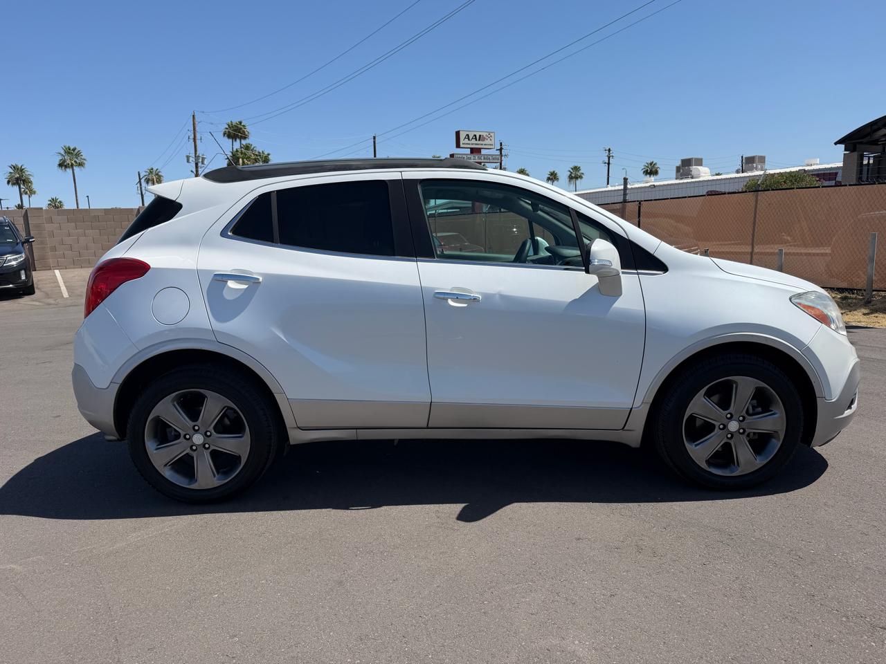 Buick Encore Convenience FWD 2014