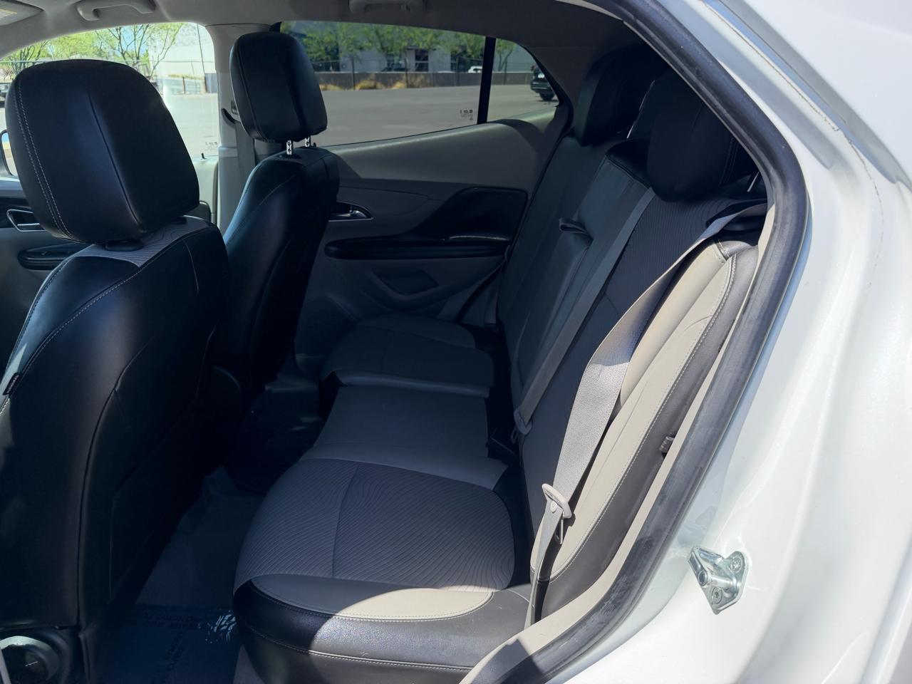 Buick Encore Convenience FWD 2014