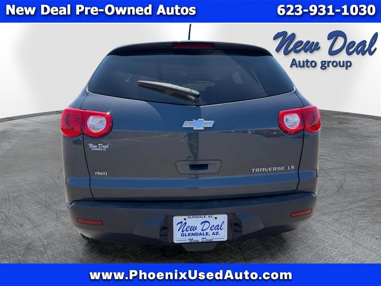 Chevrolet Traverse LS AWD w/PDC 2011