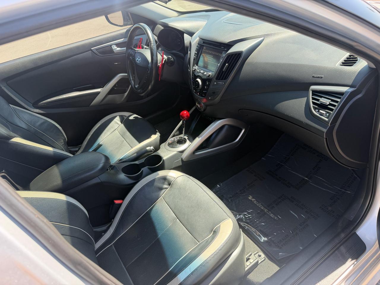 Hyundai Veloster Turbo 6MT 2015