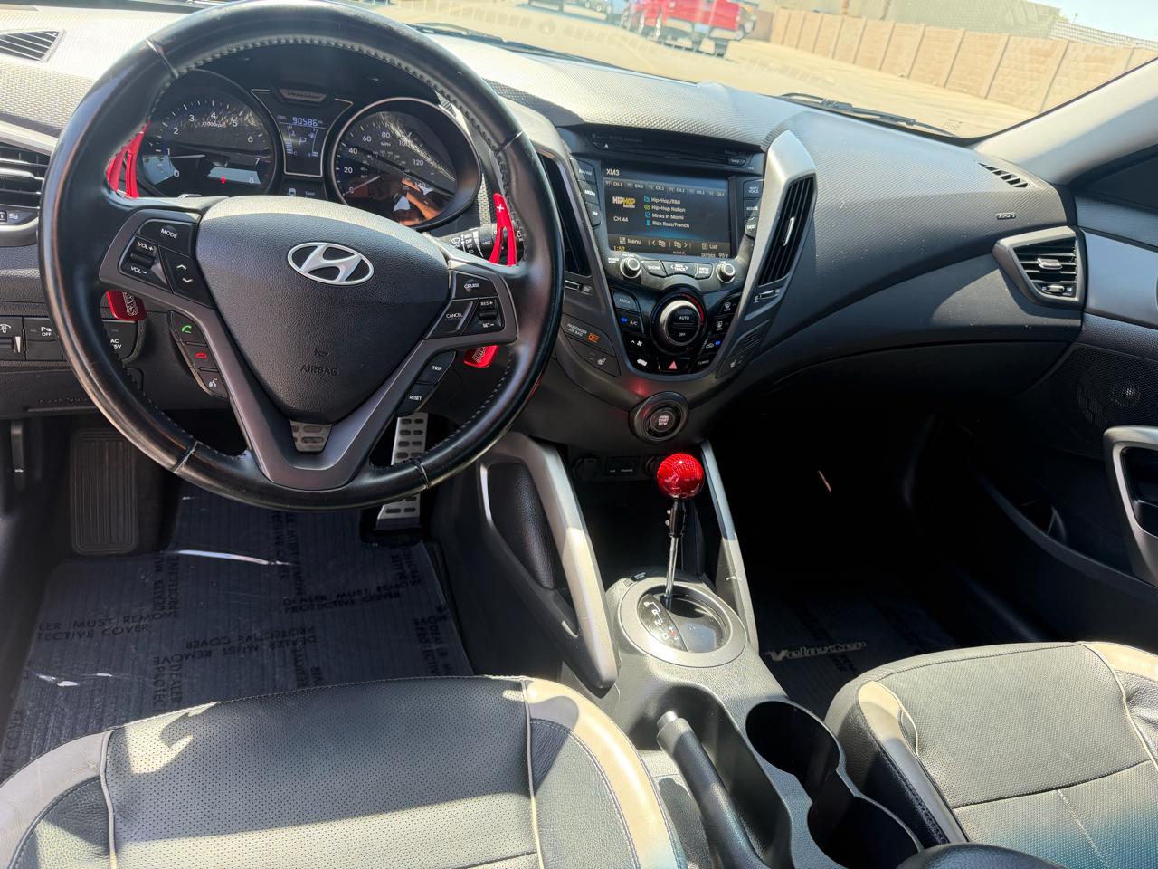 Hyundai Veloster Turbo 6MT 2015