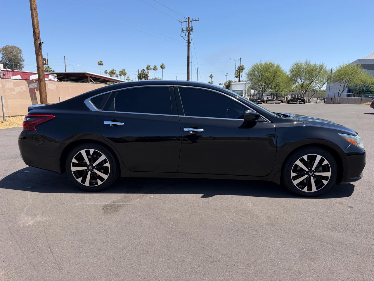 Nissan Altima 2.5 SV 2018